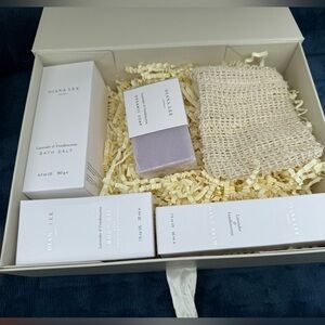 Lavender & Frankincense Hand Soap Set - White and Purple